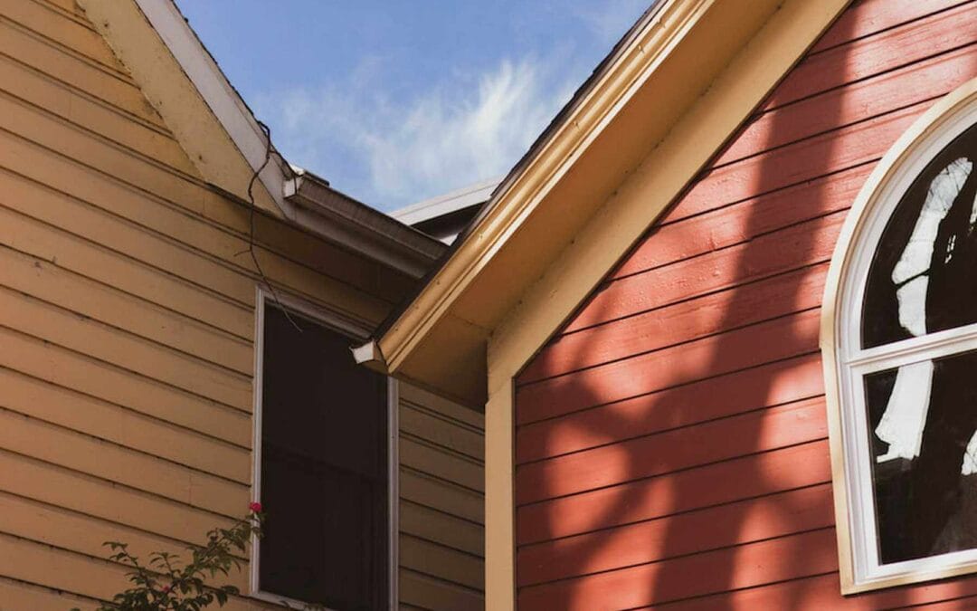 When To Replace Siding: A Simple Guide To Inspecting Your Aging Vinyl, Cedar, Wood & Aluminum Siding