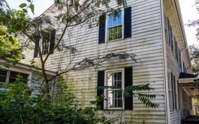 What is Clapboard Siding? A Time-Honored Classic in Home Exteriors